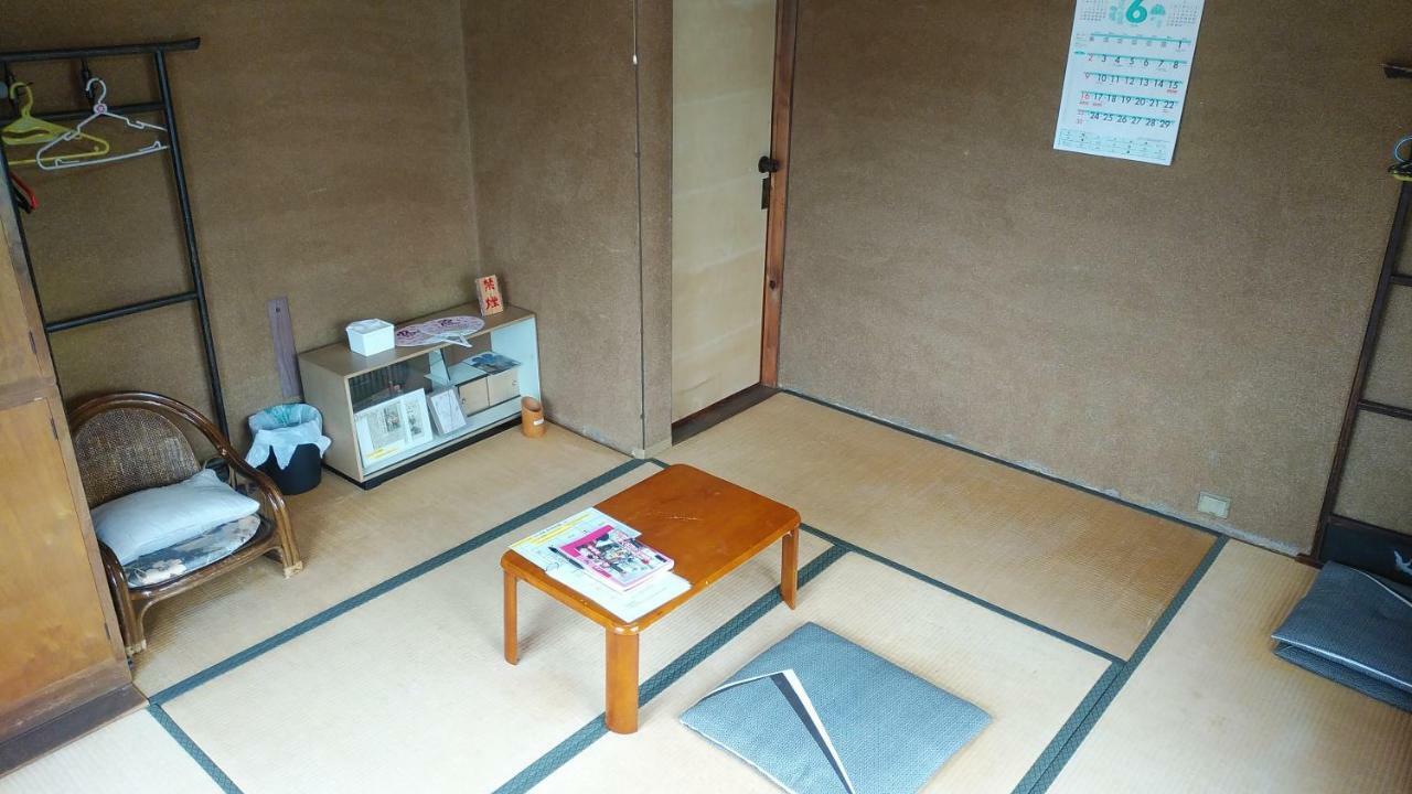 Walking Pilgrimage Hotel Tokiwa Ryokan Ozu  Екстериор снимка