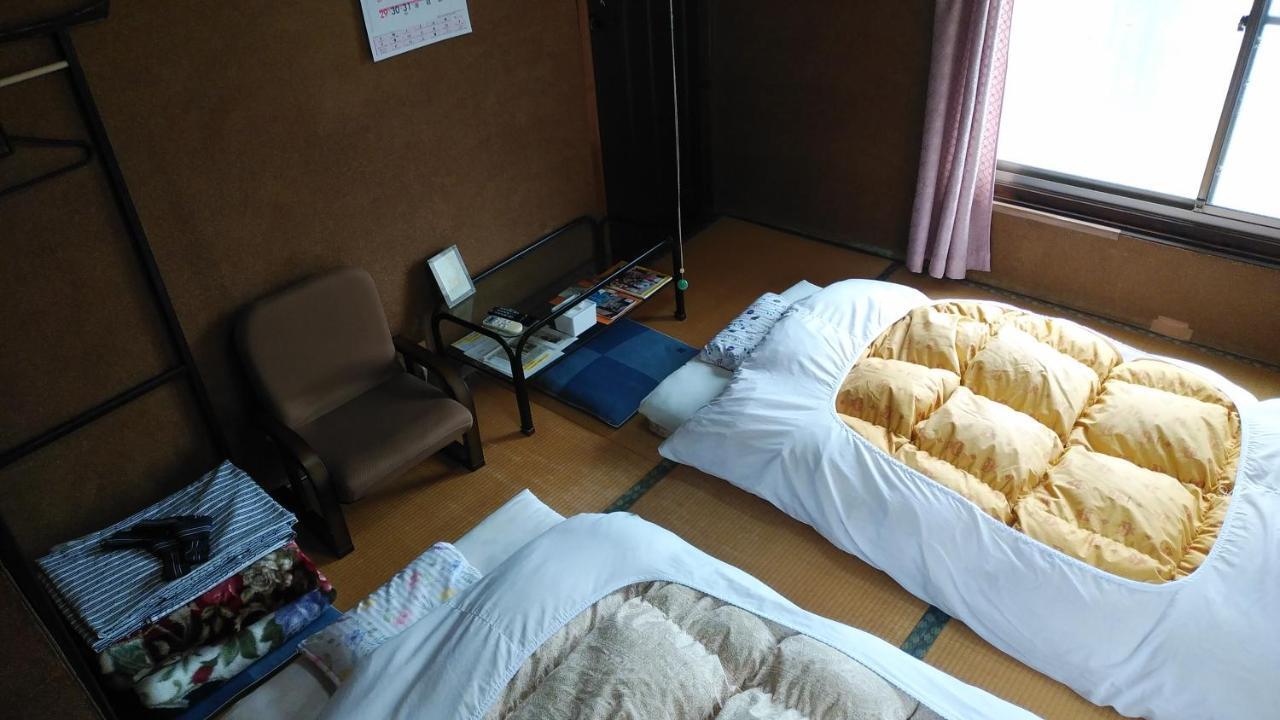 Walking Pilgrimage Hotel Tokiwa Ryokan Ozu  Екстериор снимка