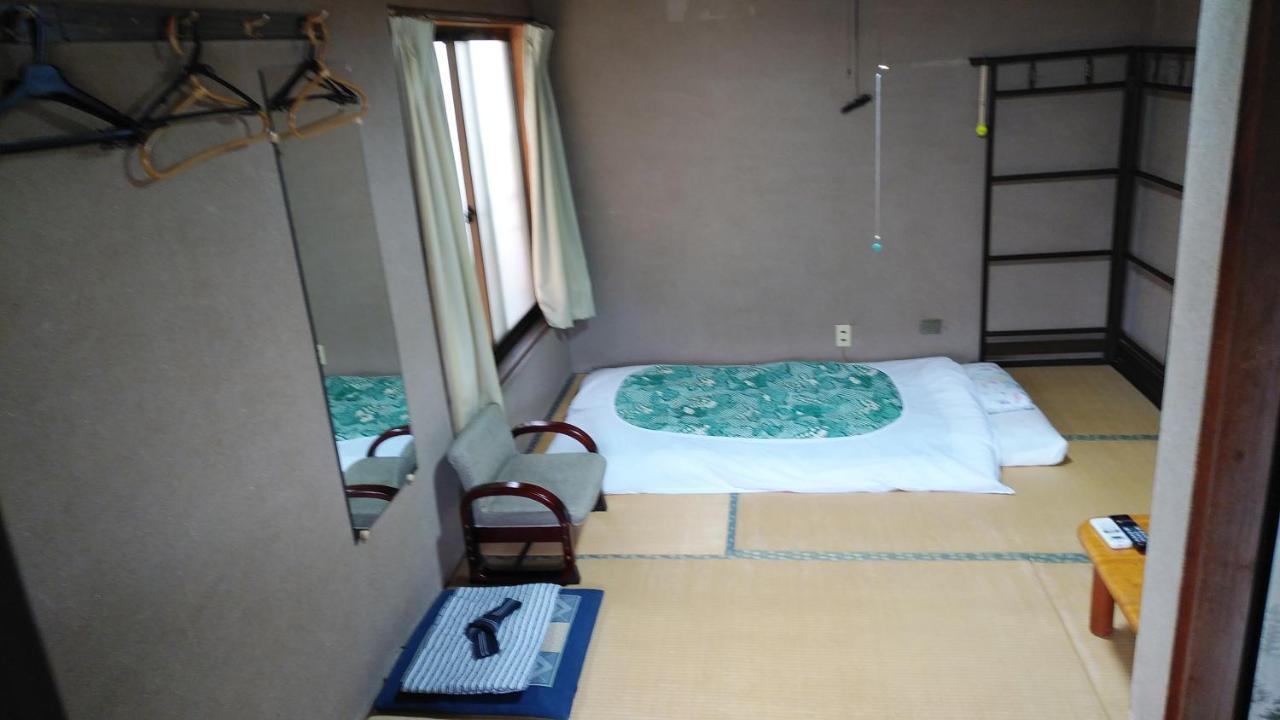 Walking Pilgrimage Hotel Tokiwa Ryokan Ozu  Екстериор снимка